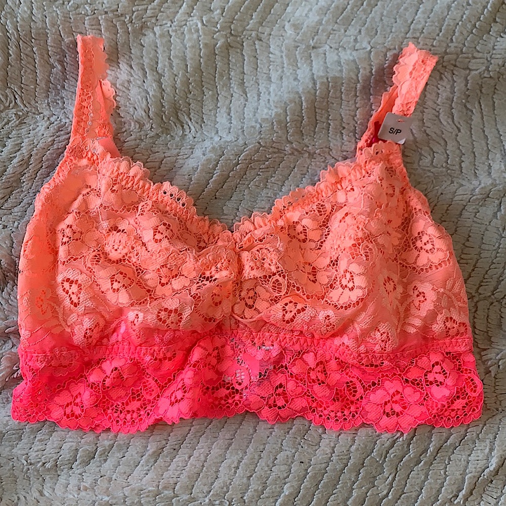 Lace bralette. New with tags!